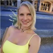 Doy clases de gramática y ortografía, así como de adquisición de vocabulario, etc